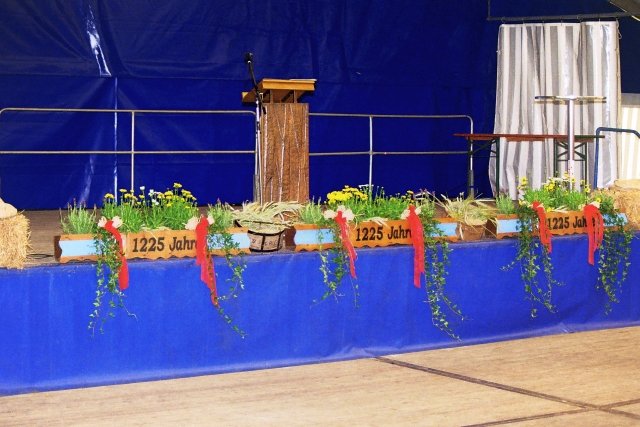 1225_jahre_renda_2011_22_20160830_1498313751