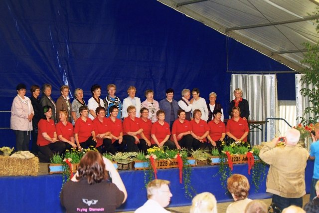 1225_jahre_renda_2011_40_20160830_1634549920