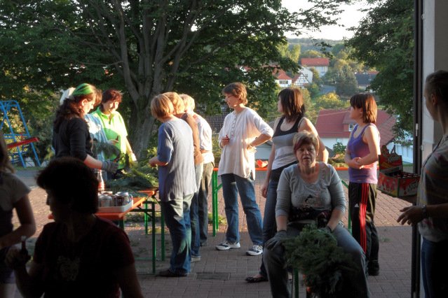 mittwoch_zeltaufbau_kirmes_2010_25_20160830_1123534641