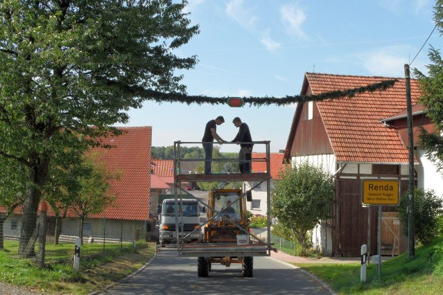 mittwoch_zeltaufbau_kirmes_2010_53_20160830_1321644877