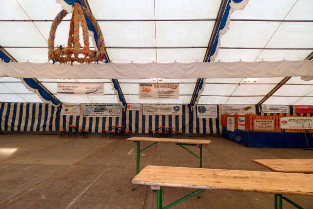 mittwoch_zeltaufbau_kirmes_2010_57_20160830_1634910659