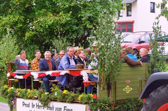 sonntag_umzug_kirmes_2010_150_20160830_1746228357