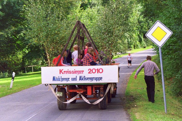 sonntag_umzug_kirmes_2010_156_20160830_1700462478