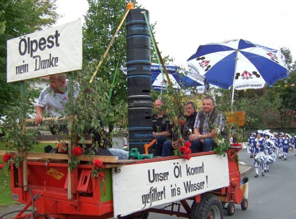 sonntag_umzug_kirmes_2010_198_20160830_1408820920
