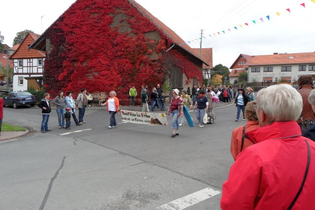 sonntag_umzug_kirmes_2010_330_20160830_1380641582
