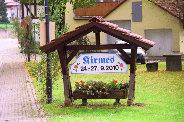 sonntag_umzug_kirmes_2010_3_20160830_1036990347