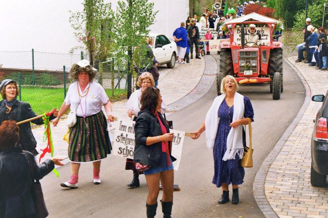 sonntag_umzug_kirmes_2010_52_20160830_1238461255
