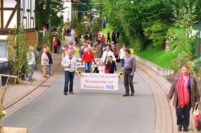sonntag_umzug_kirmes_2010_98_20160830_1056933092