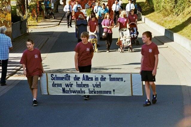 sonntag_umzug_kirmes_2011_157_20160831_1349191674