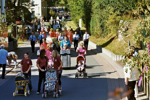 sonntag_umzug_kirmes_2011_162_20160831_1139067027
