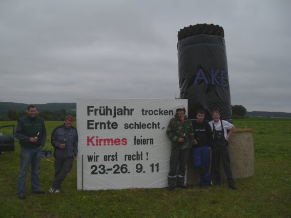 strohschild_kirmes_2011_44_20160831_1189920926