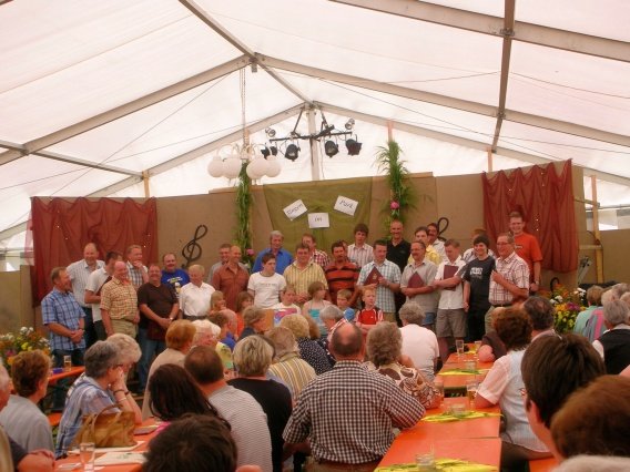 singen_im_park_2008_120_20160831_1424794410