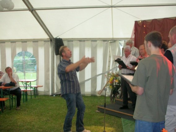 singen_im_park_2008_25_20160831_1375091700